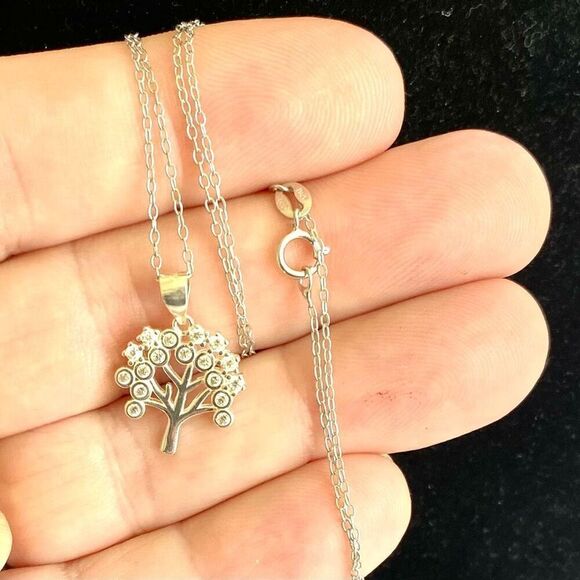 #AAU Tree of Life 925 Silver Pendant & 18” 925 Chain - Picture 3 of 11